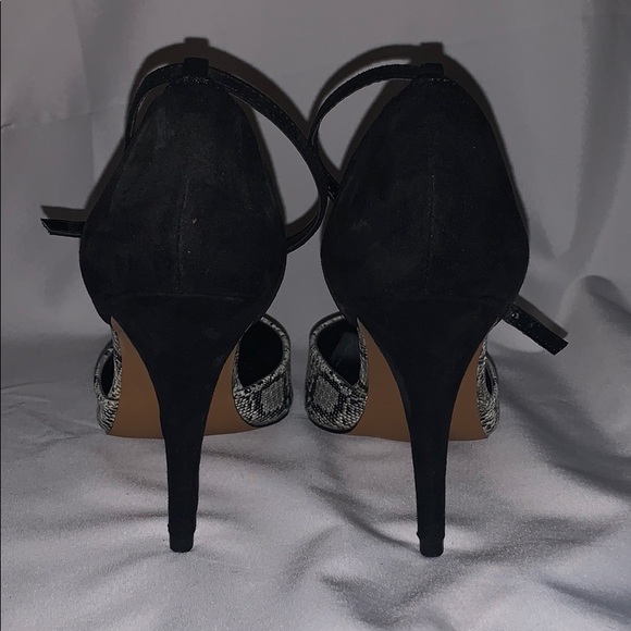 Black & snake skin pointed MIA heels size 7 - Picture 3 of 4